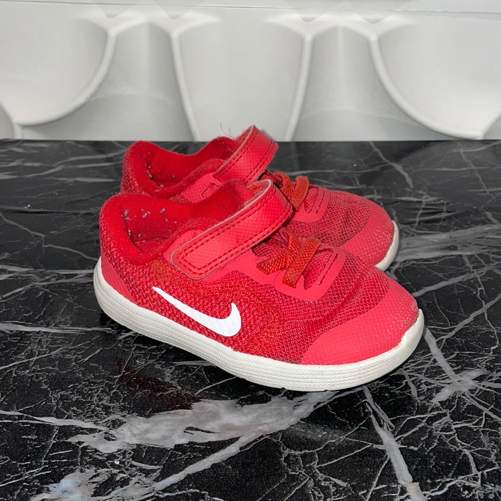 Nike Revolution 3 red running Baby shoes size 6C